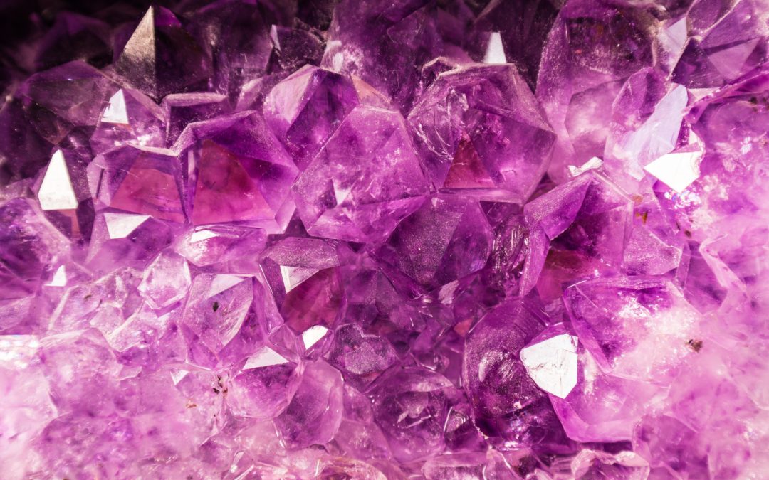 Comment purifier les cristaux qui harmonisent votre maison?