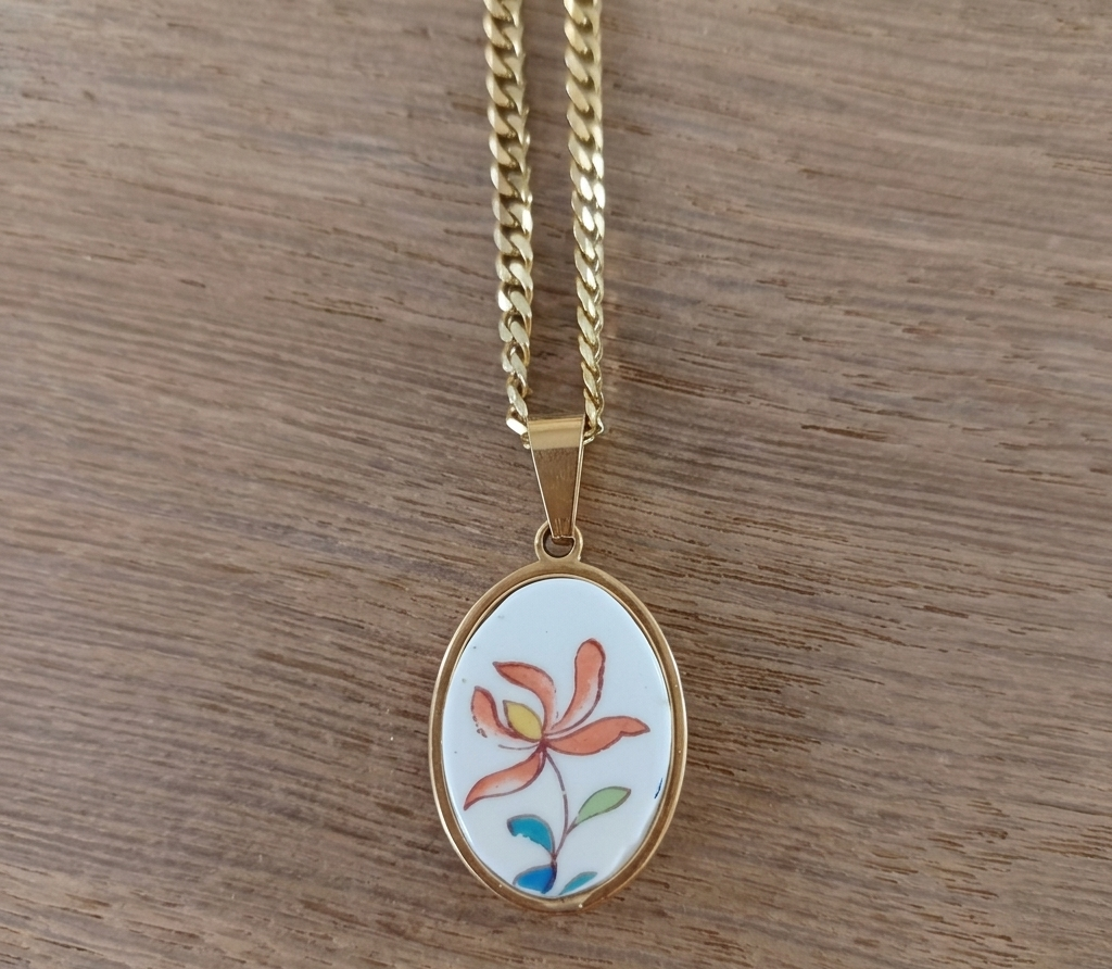 Pendentif "éclosion d'antan"